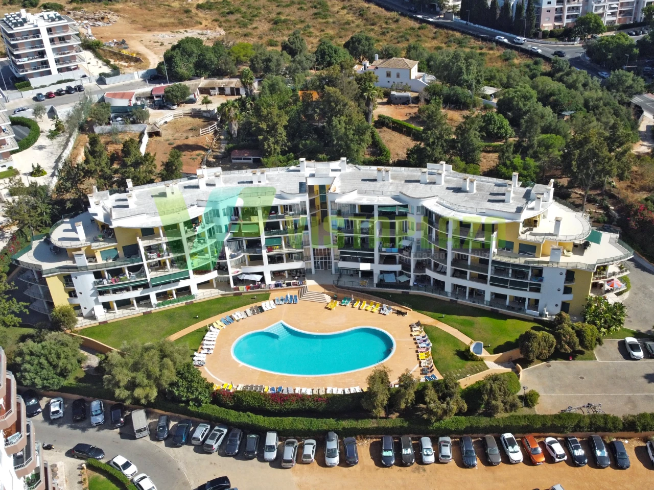 Apartamento de 2 dormitorios en Portimao, Portugal No. 247999
