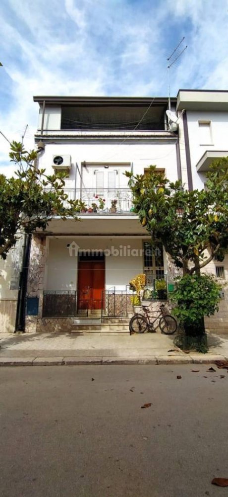 5 rooms Apartment in San Paolo di Civitate, Italy No. 366769