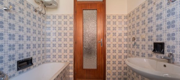 Квартира с 4 комнатами в Асти, Италия № 264134 21