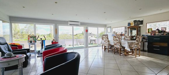 Casa de 3 dormitorios en Bourges, France No. 40972 5