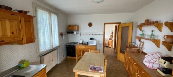 3 bedrooms Apartment in Casina, Italy No. 325243 7