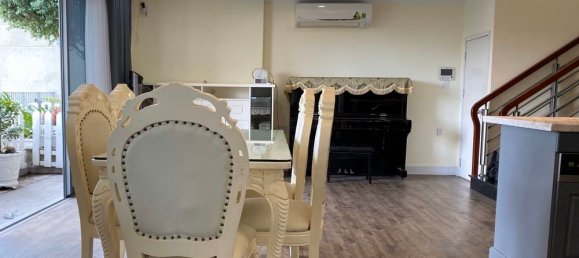 Дуплекс с 2 спальнями в Тхудык, Вьетнам № 18153 3