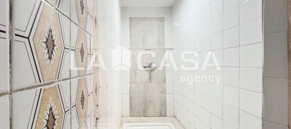 Imóvel comercial em Badalona, Spain 398 m² N.º 169417 64