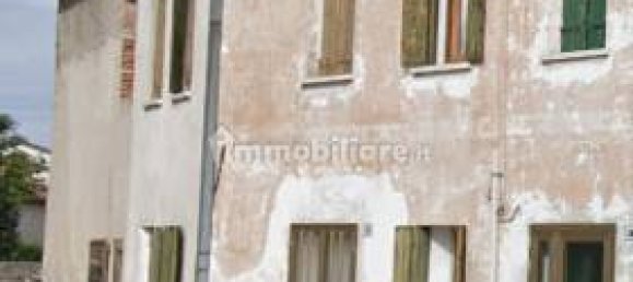 2 bedrooms House in Cimadolmo, Italy No. 302457 4