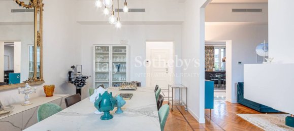 3 bedrooms Apartment in Milan, Italy No. 376734 5