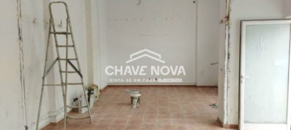  عقار تجاري في Barreiro, Portugal 204متر مربع رقم 90246 5