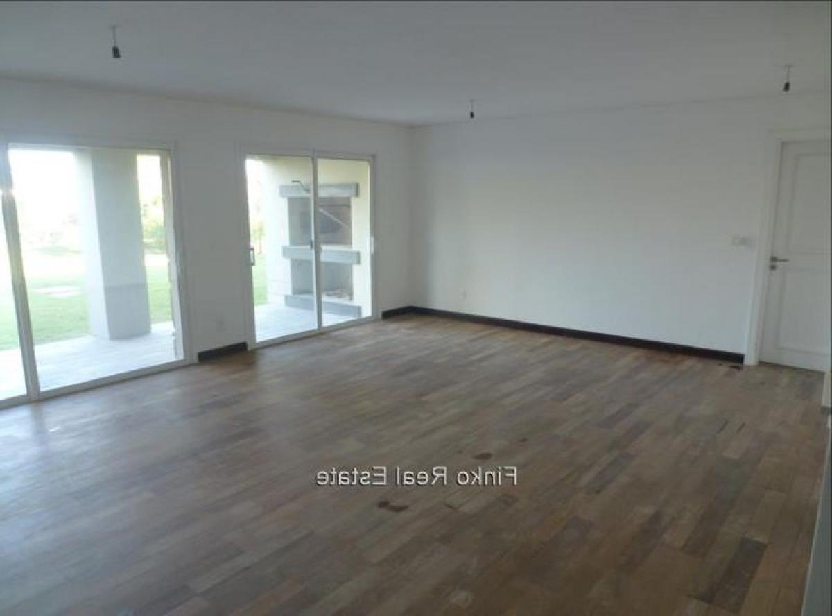 2 bedrooms Apartment in Montevideo, Uruguay No. 3226