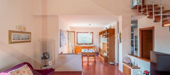 Villa de 6 divisões em Frascati, Italy N.º 32798 9