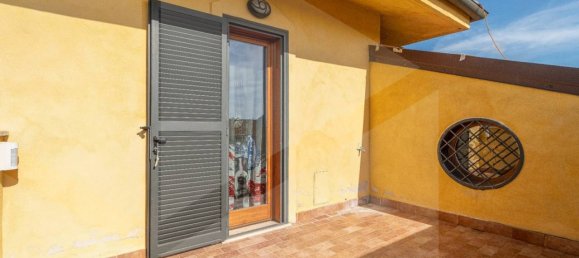 Villa de 6 divisões em Frascati, Italy N.º 32798 32