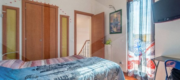 Villa de 6 divisões em Frascati, Italy N.º 32798 31