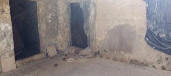 3 rooms Apartment in Bari, Italy No. 172361 5