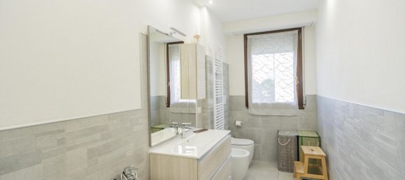 5 chambres Duplex à Rubano, Italy No. 379568 5