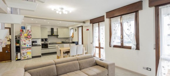 5 chambres Duplex à Rubano, Italy No. 379568 29