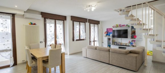 5 chambres Duplex à Rubano, Italy No. 379568 28