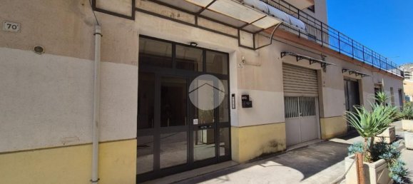 Apartamento de 4 habitaciónes en Palermo, Italy No. 103694 26