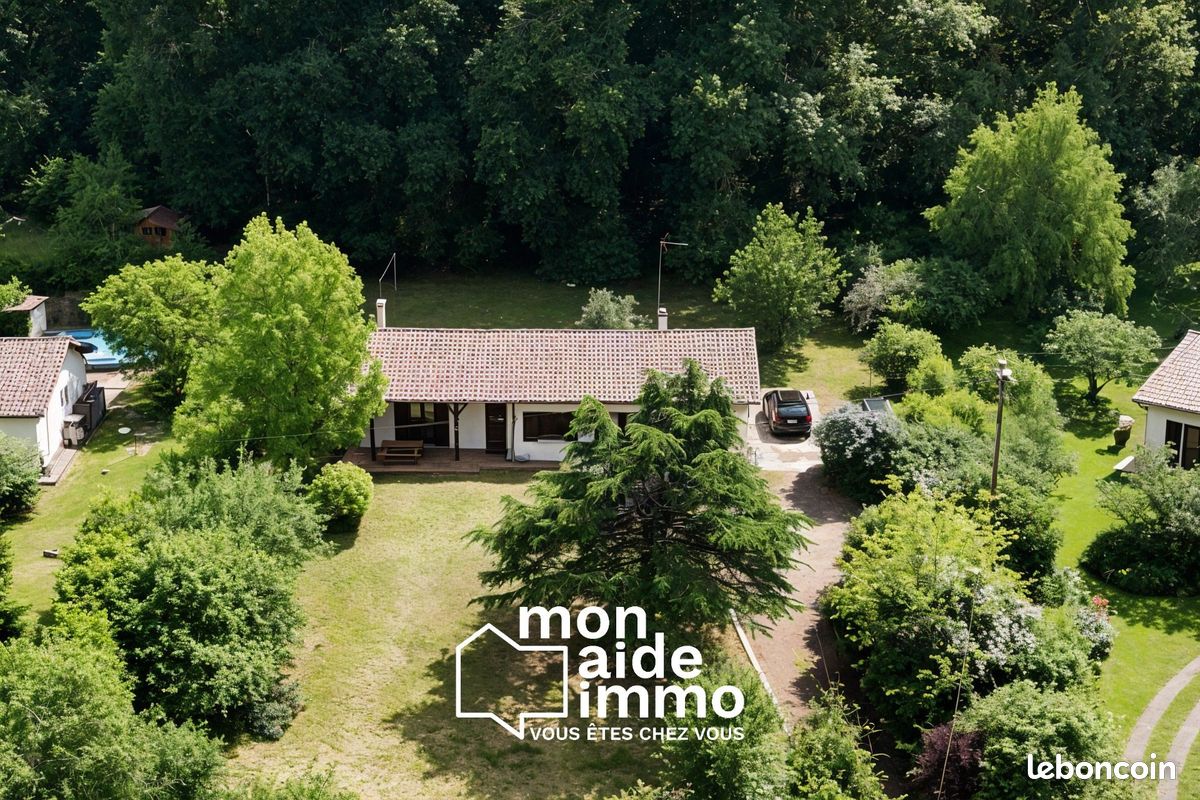 4 bedrooms House in Latresne, France No. 335930