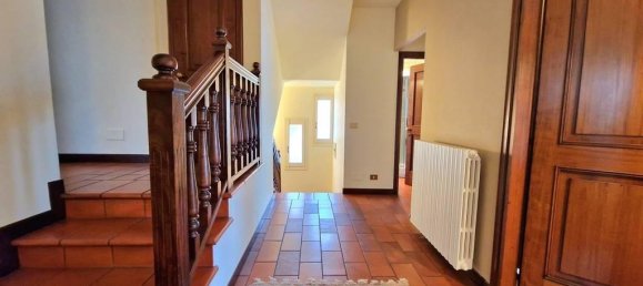 8-Zimmer Wohnung in Omegna, Italy, Nr. 36058 8