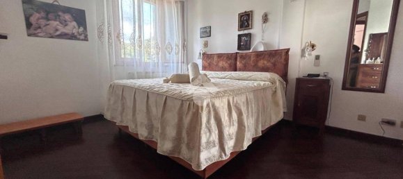 2 bedrooms House in Sarzana, Italy No. 356234 29