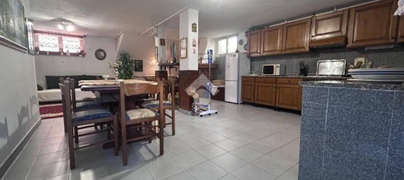 2 bedrooms House in Sarzana, Italy No. 356234 11