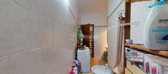 Квартира с 3 комнатами в Lizzanello, Италия № 171948 24