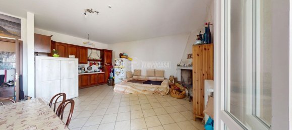 Квартира с 3 комнатами в Lizzanello, Италия № 171948 5