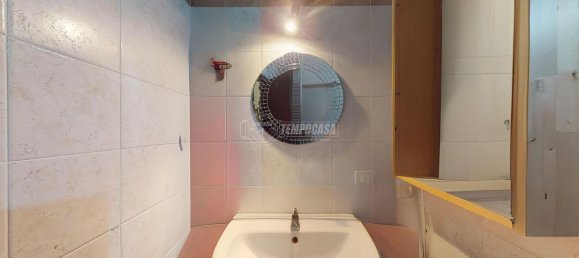 Квартира с 3 комнатами в Lizzanello, Италия № 171948 25