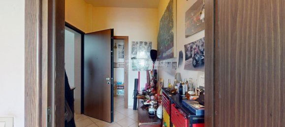 Квартира с 3 комнатами в Lizzanello, Италия № 171948 11