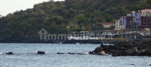 3 bedrooms Villa in Acireale, Italy No. 335307 2