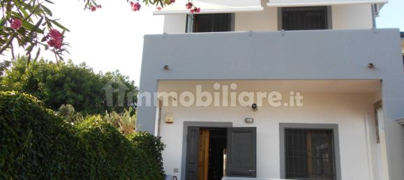 3 bedrooms Villa in Acireale, Italy No. 335307 3