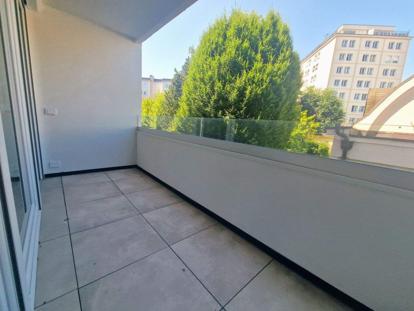 4 rooms Apartment in Salzburg, Austria No. 162276