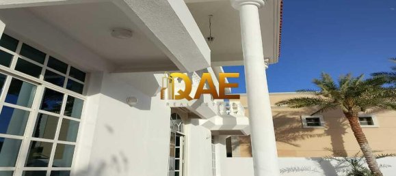 6 chambres Villa à Mirdif, UAE No. 93602 2