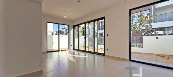 Moradia em banda T4 em Tilal Al Ghaf, UAE N.º 95269 28