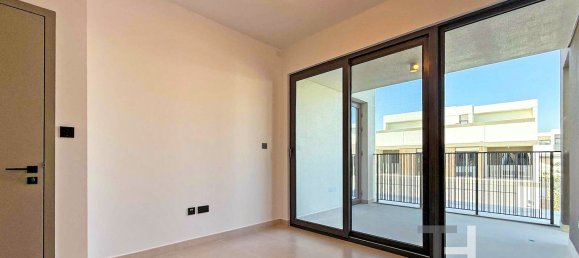 Moradia em banda T4 em Tilal Al Ghaf, UAE N.º 95269 18