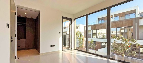 Moradia em banda T4 em Tilal Al Ghaf, UAE N.º 95269 15