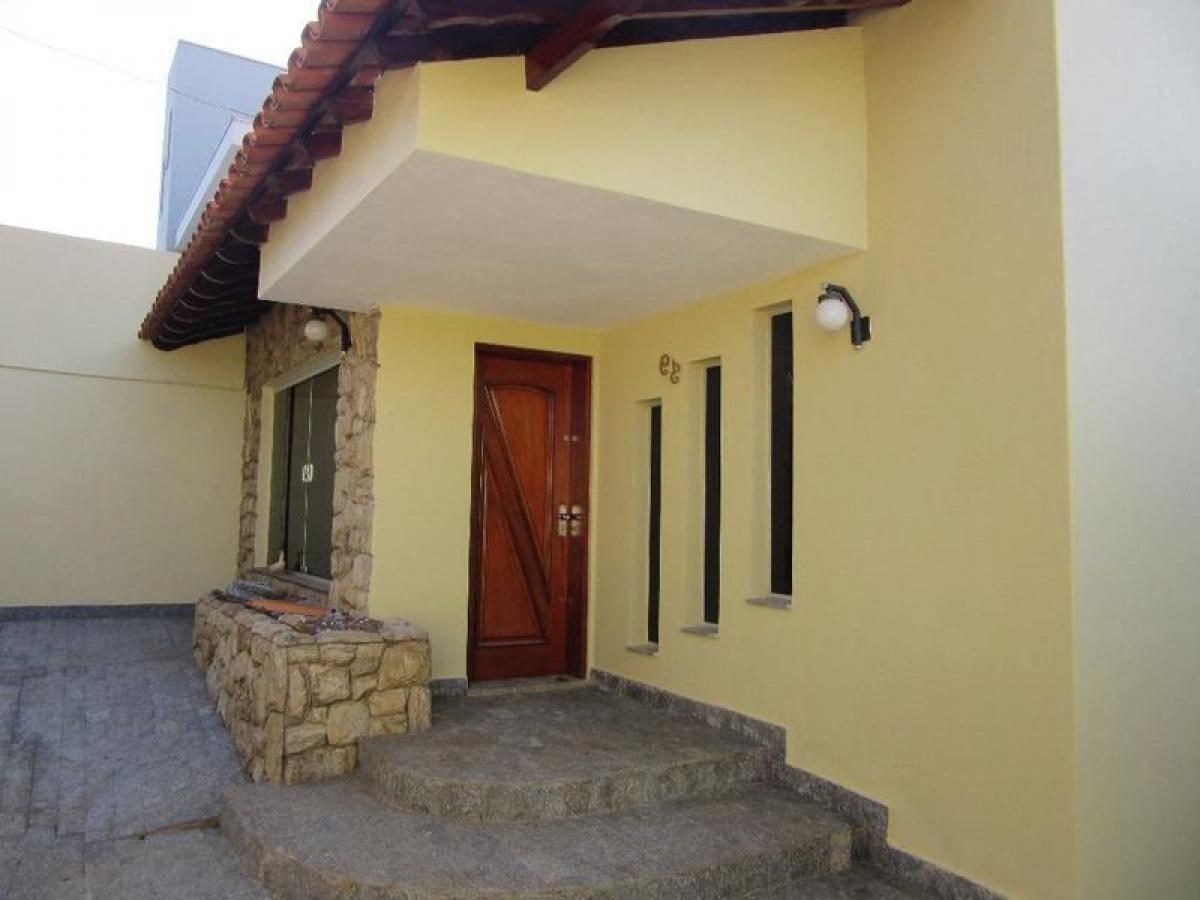 Дом с 3 спальнями в Сан-Паулу, Бразилия № 587389