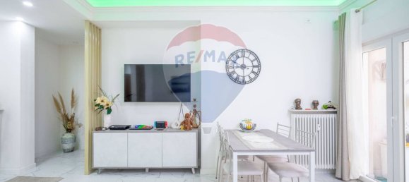 2 Schlafzimmer Wohnung in Trieste, Italy, Nr. 18652 15