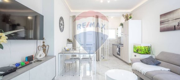 2 Schlafzimmer Wohnung in Trieste, Italy, Nr. 18652 8