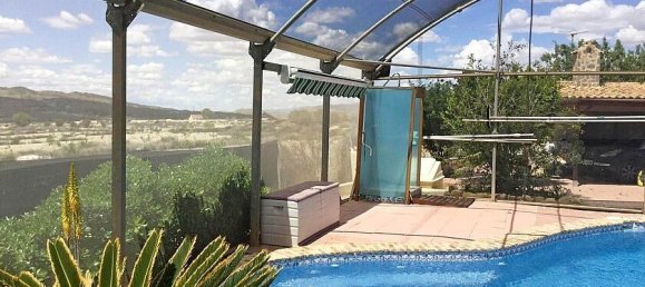 3 bedrooms House in Torremendo, Spain No. 14940 5