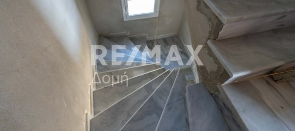 Здание с 2 спальнями в Волос, Магнисия, Фессалия, Фессалия и Центральная Греция, Греция № 8941 16
