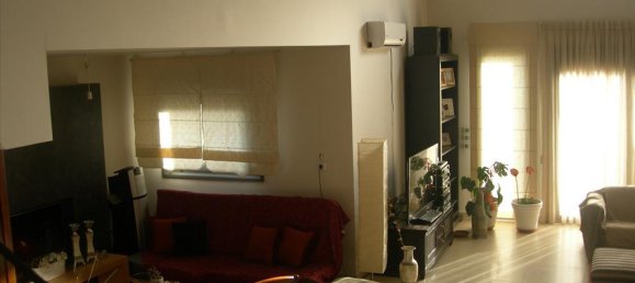 Propiedad comercial de 6 dormitorios en Volos, Greece No. 5634 24