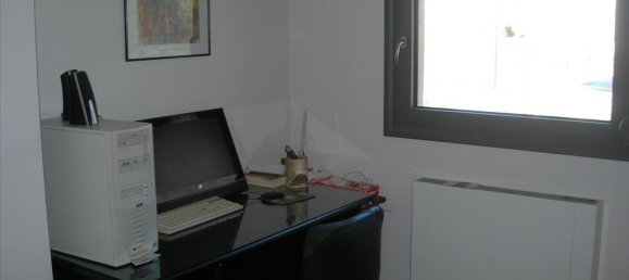 Propiedad comercial de 6 dormitorios en Volos, Greece No. 5634 26