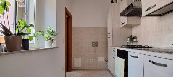 4 rooms Apartment in Calci, Italy No. 280169 3