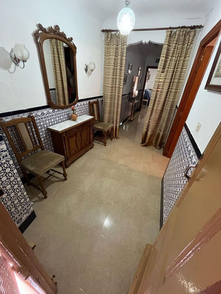 4 bedrooms House in Granada, Spain No. 150815