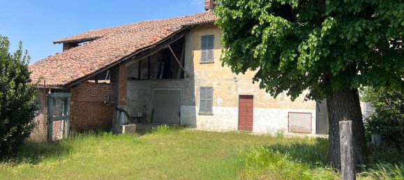 2 bedrooms House in Mortara, Italy No. 265064 2