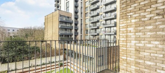 1 غرف نوم شقة في Surrey, United Kingdom رقم 8596 8