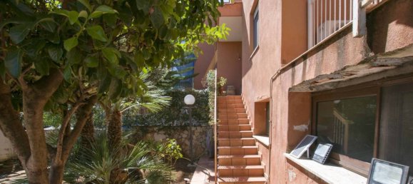 3 bedrooms House in Palermo, Italy No. 373413 8