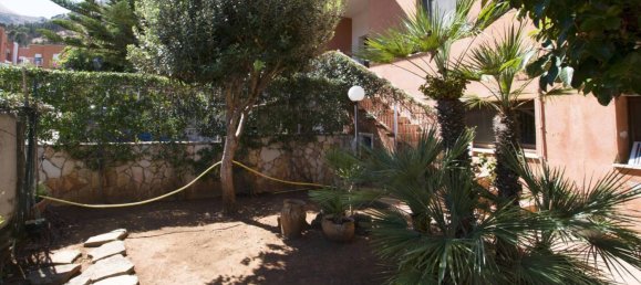 3 bedrooms House in Palermo, Italy No. 373413 5