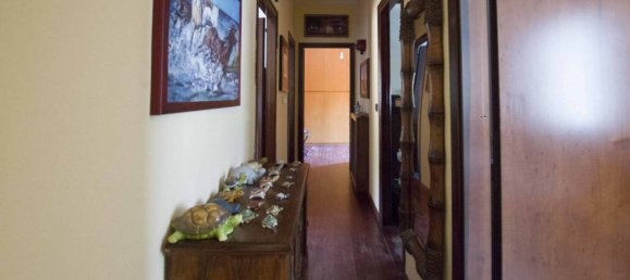 3 bedrooms House in Palermo, Italy No. 373413 18