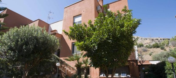 3 bedrooms House in Palermo, Italy No. 373413 6