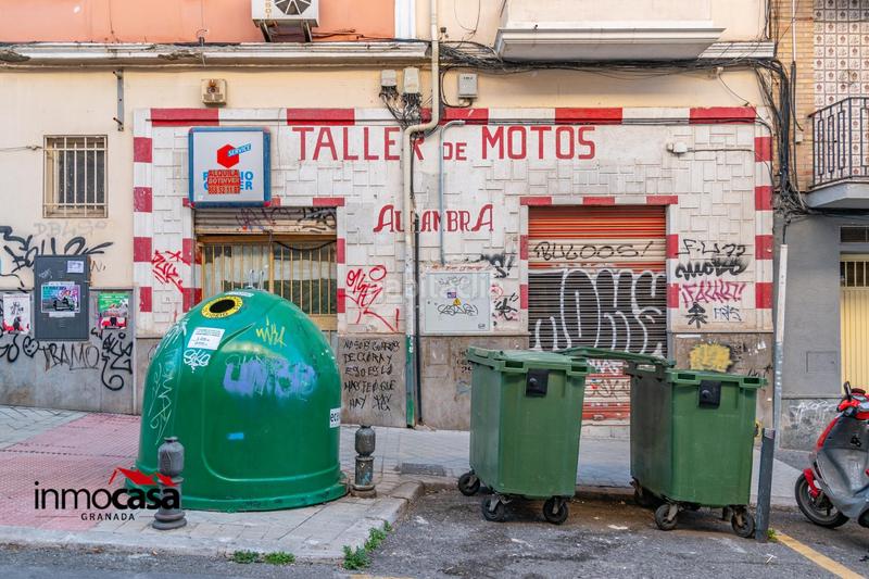 121m² Commercial property in Granada, Spain No. 201097